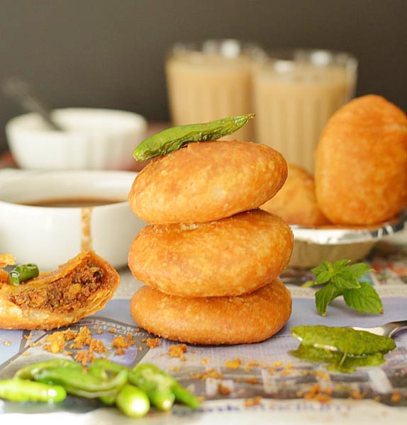 दाल कचौड़ी