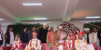 अनूठे