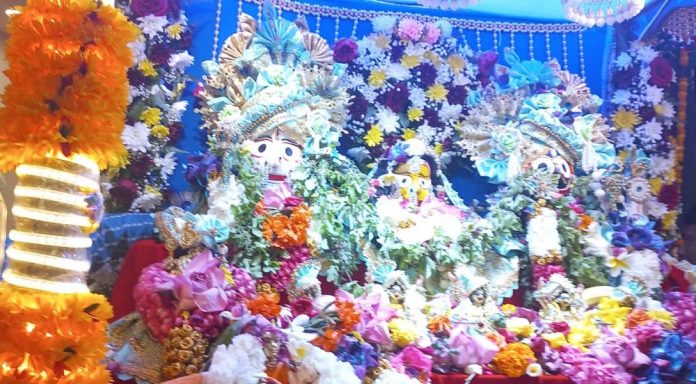 मस्कट में रथ यात्रा मस्कट में रथ यात्रा