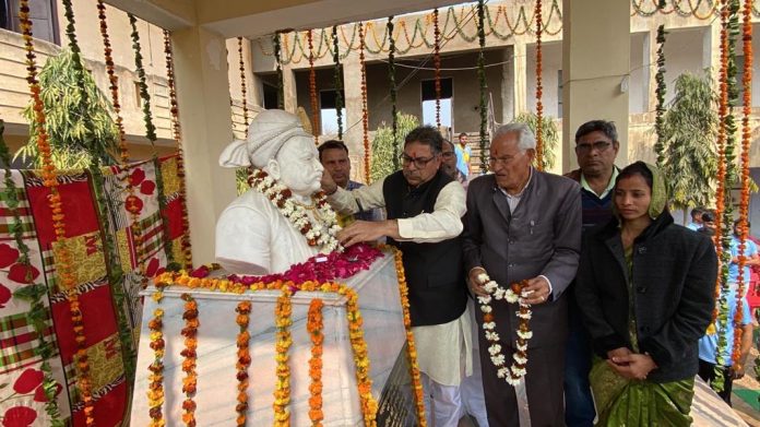 डॉ. सतीश पूनिया डॉ. सतीश पूनिया