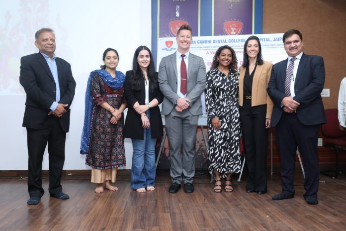 न्यूयॉर्क यूनिवर्सिटी का प्रतिनिधि दल न्यूयॉर्क यूनिवर्सिटी का प्रतिनिधि दल