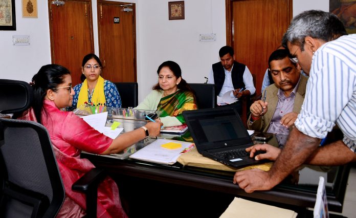 अतिरिक्त मुख्य सचिव श्रेया गुहा अतिरिक्त मुख्य सचिव श्रेया गुहा