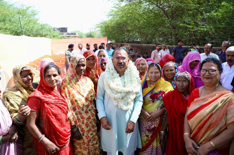 विधानसभा अध्यक्ष वासुदेव देवनानी