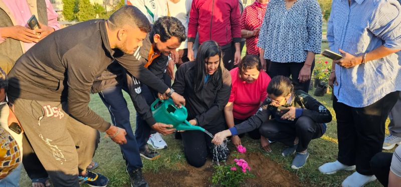 महापौर डाॅ. सौम्या गुर्जर