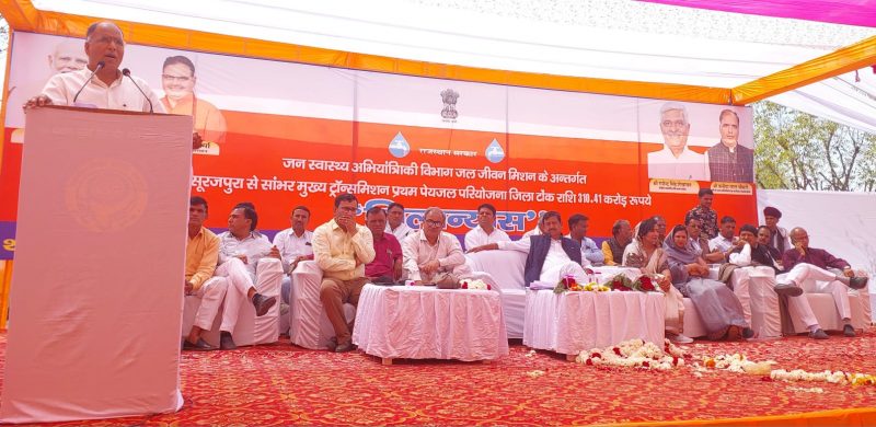 जलदाय मंत्री कन्हैयालाल चौधरी