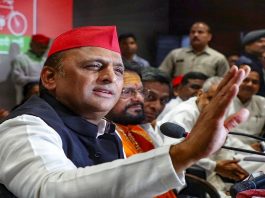 अखिलेश यादव