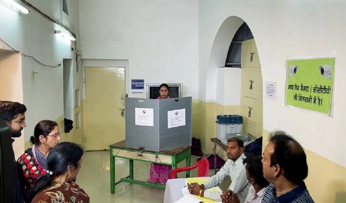 निर्वाचन आयोग निर्वाचन आयोग