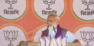 नरेंद्र मोदी