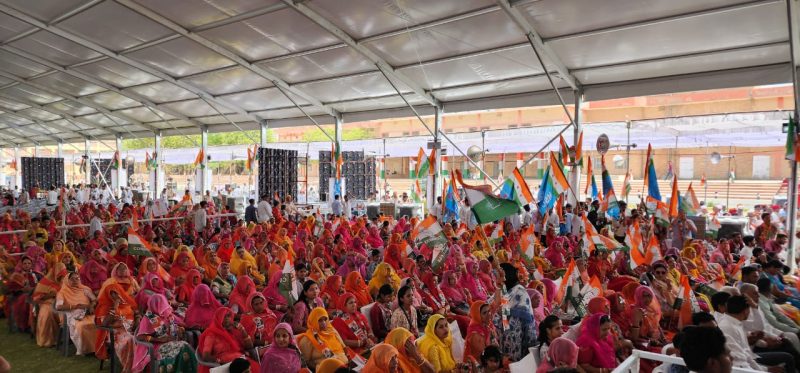 पूर्व मुख्यमंत्री अशोक गहलोत
