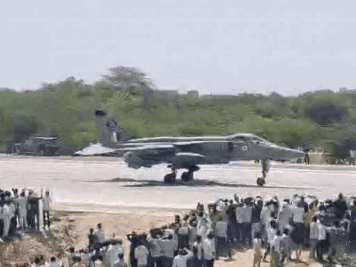 tejas_1