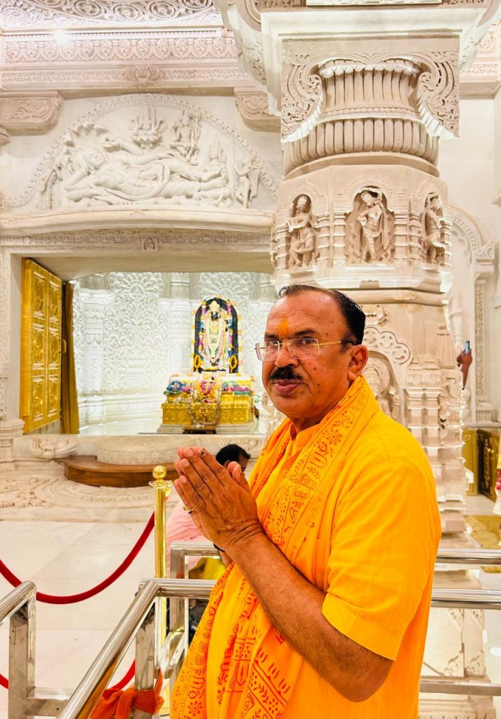 वासुदेव देवनानी