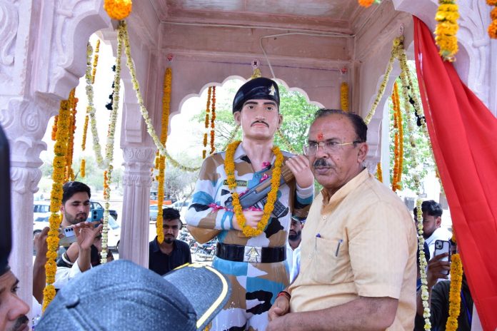 वासुदेव देवनानी वासुदेव देवनानी