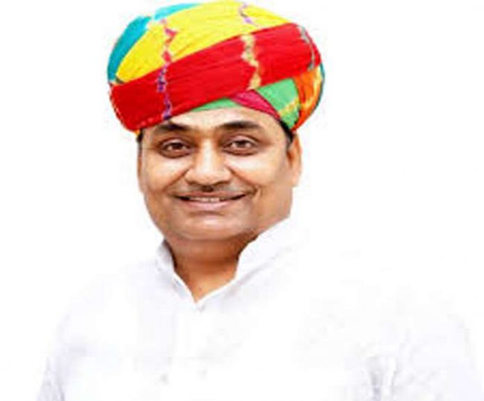 डोटासरा डोटासरा
