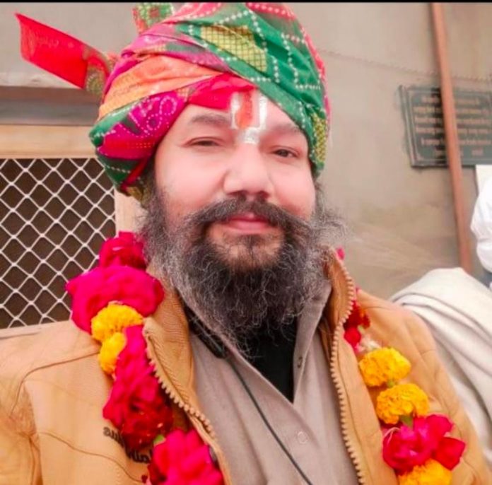 महन्त भगवानदास एवं महन्त मोहन दास महन्त भगवानदास एवं महन्त मोहन दास