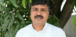 टीकाराम जूली