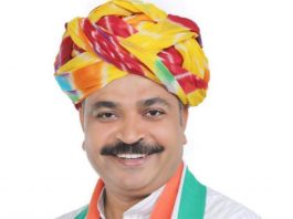 टीकाराम जूली
