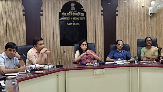 अतिरिक्त मुख्य सचिव शुभ्रा सिंह