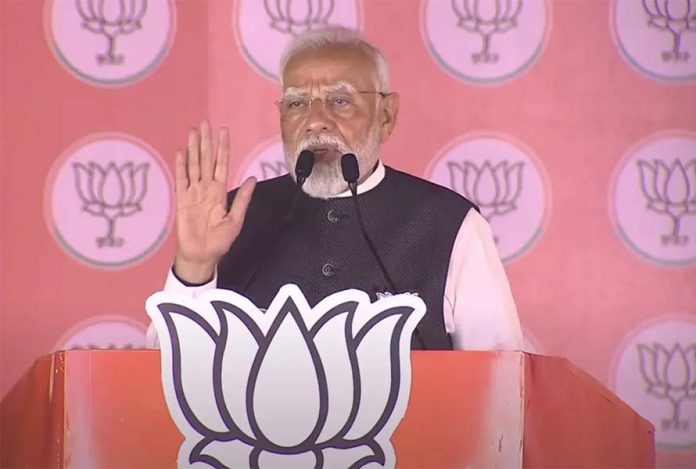 मुजफ्फरपुर में मोदी मुजफ्फरपुर में मोदी