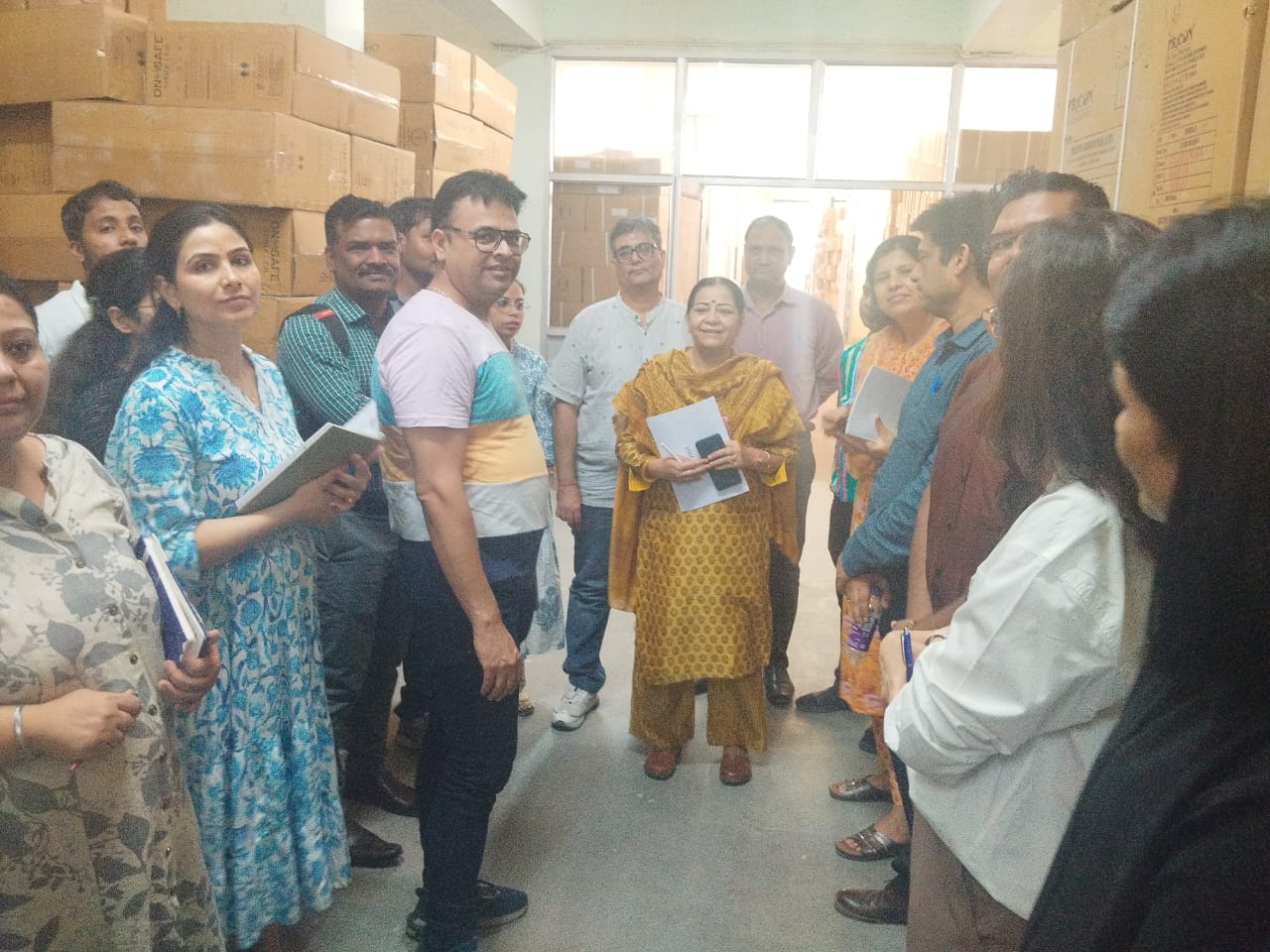 आईआईएचएमआर संस्थान के विद्यार्थियों ने विजिट की