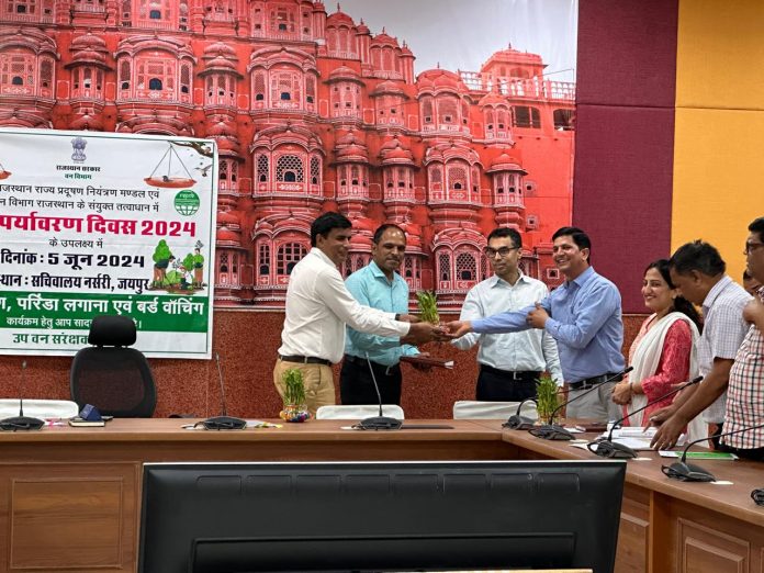 जिला कलक्टर प्रकाश राजपुरोहित जिला कलक्टर प्रकाश राजपुरोहित