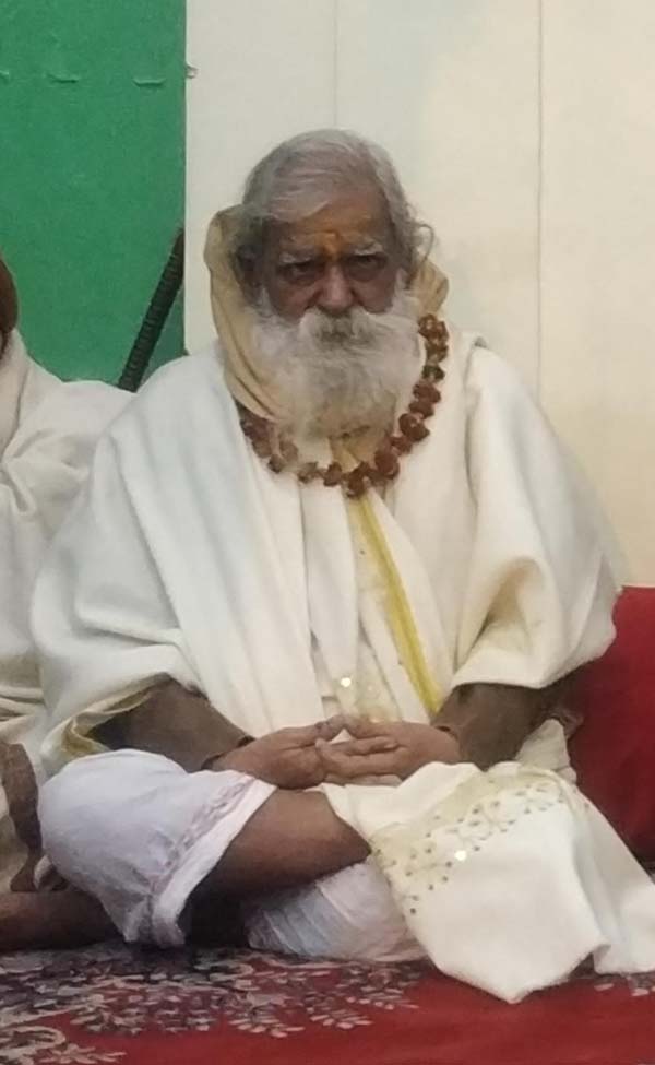 पंडित लक्ष्मीकांत दीक्षित पंडित लक्ष्मीकांत दीक्षित