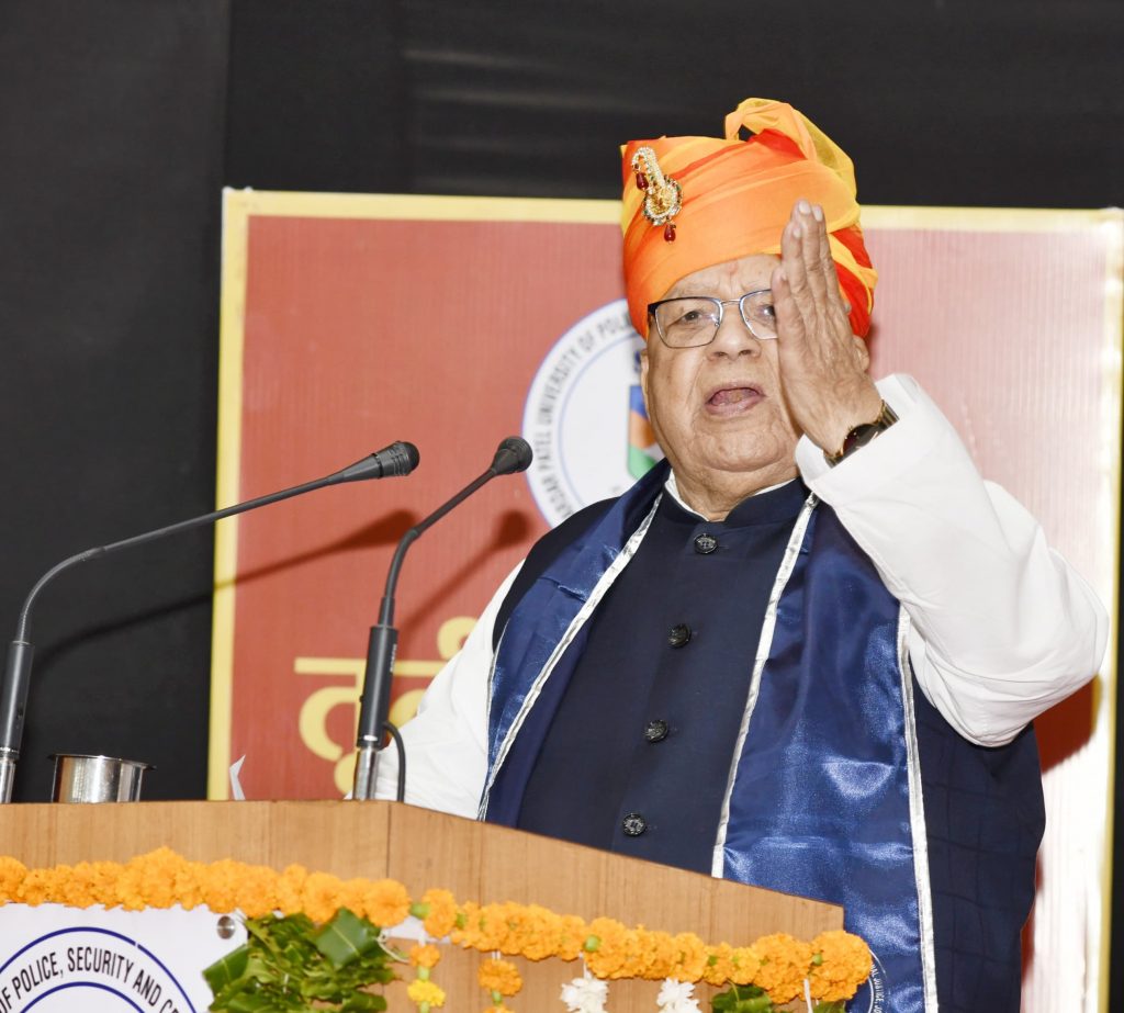 राज्यपाल और कुलाधिपति कलराज मिश्र