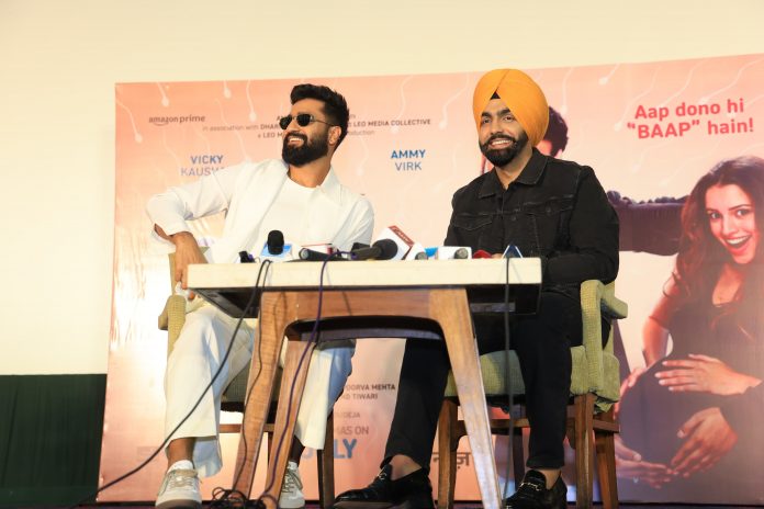 विक्की कौशल और एम्मी विर्क विक्की कौशल और एम्मी विर्क