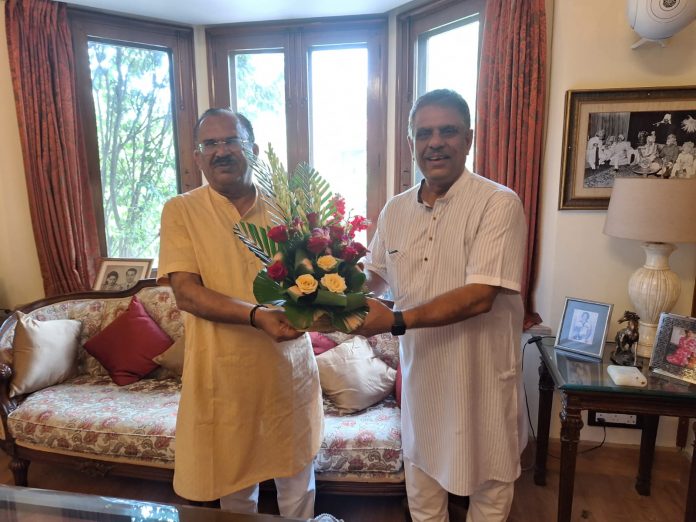 विधान सभा अध्‍यक्ष वासुदेव देवनानी