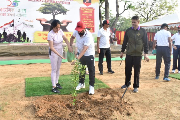 जयपुर सैन्य स्टेशन में पौधरोपण अभियान जयपुर सैन्य स्टेशन में पौधरोपण अभियान