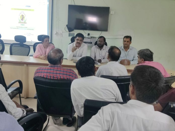 सीएमएचओ जयपुर प्रथम डॉ. रवि शेखावत सीएमएचओ जयपुर प्रथम डॉ. रवि शेखावत