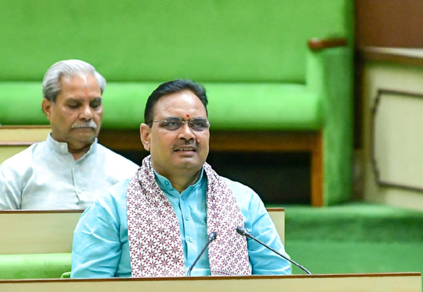 बजट भाषण के दौरान विधानसभा में बैठे मुख्यमंत्री भजनलाल।