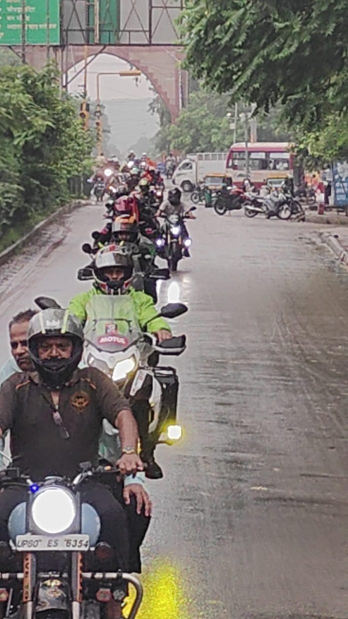 तिरंगा यात्रा तिरंगा यात्रा