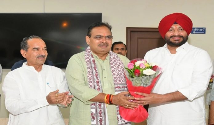 रवनीत सिंह बिट्टू रवनीत सिंह बिट्टू