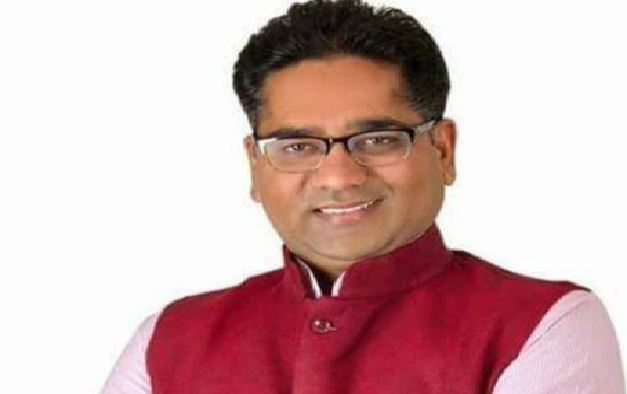 जल संसाधन मंत्री सुरेश सिंह रावत जल संसाधन मंत्री सुरेश सिंह रावत