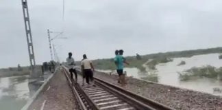 भारी बारिश