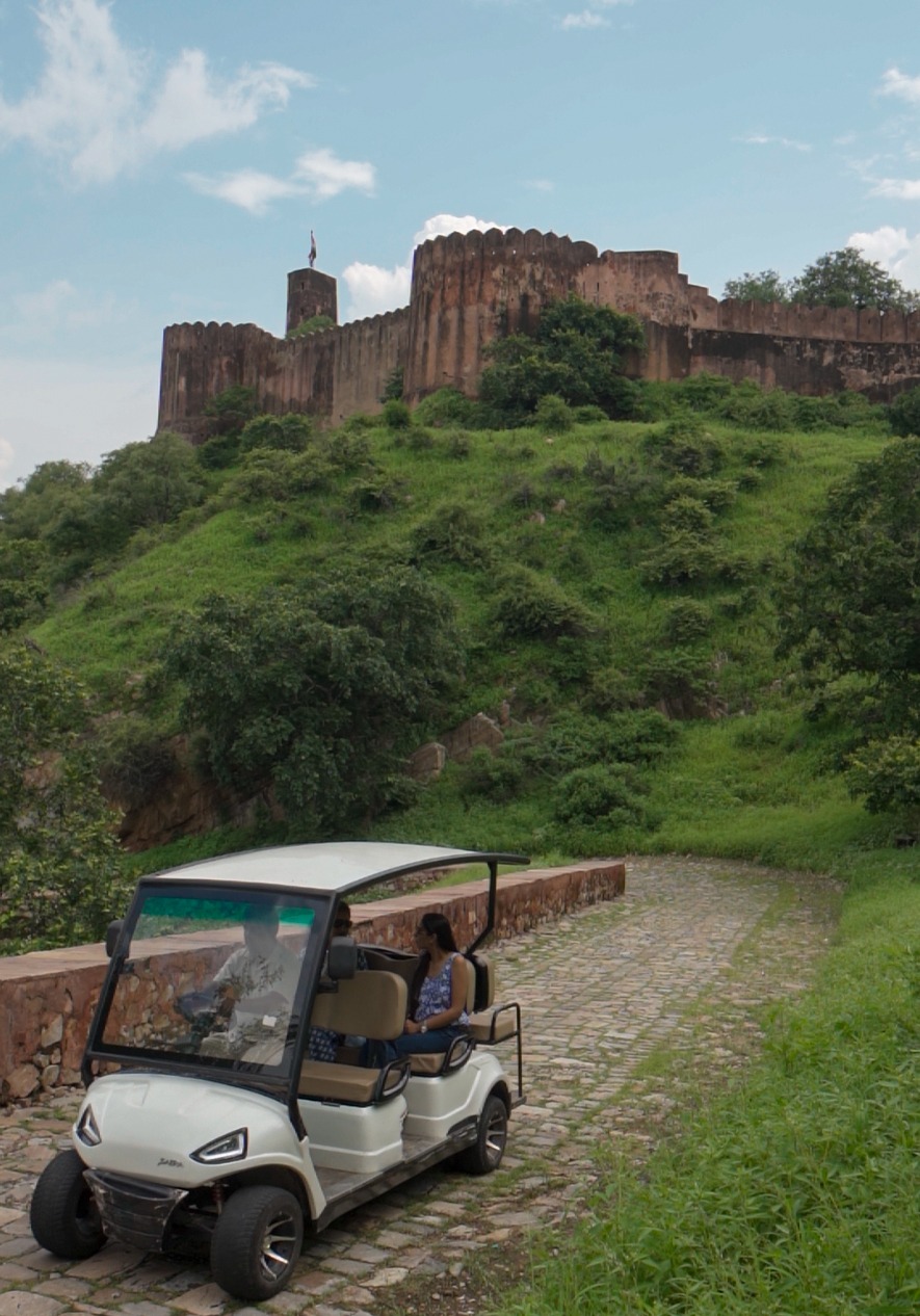 गोल्फ कार्ट