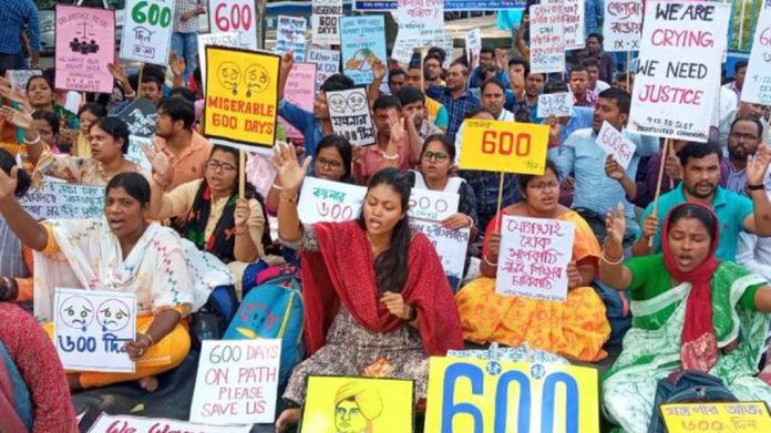 काम पर नहीं लौटेंगे डॉक्टर काम पर नहीं लौटेंगे डॉक्टर