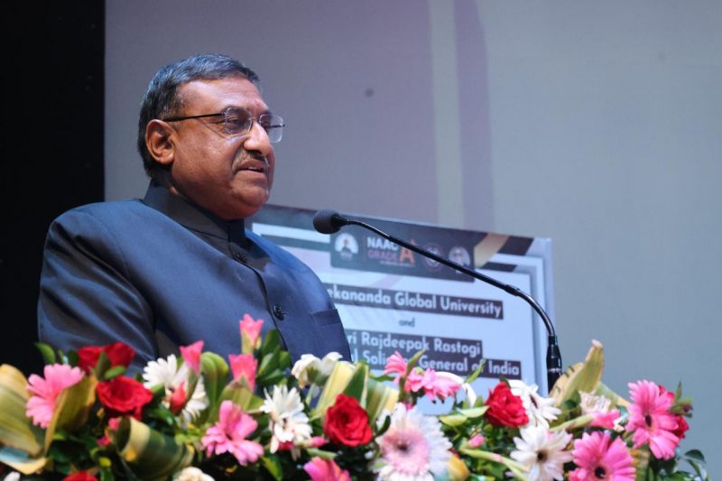 वीजीयू में द्वितीय आर. के. रस्तोगी मेमोरियल नेशनल नेगोशिएशन प्रतियोगिता का शुभारंभ