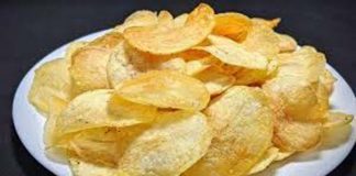 क्रंची और टेस्टी आलू चिप्स