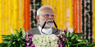 नरेन्द्र मोदी