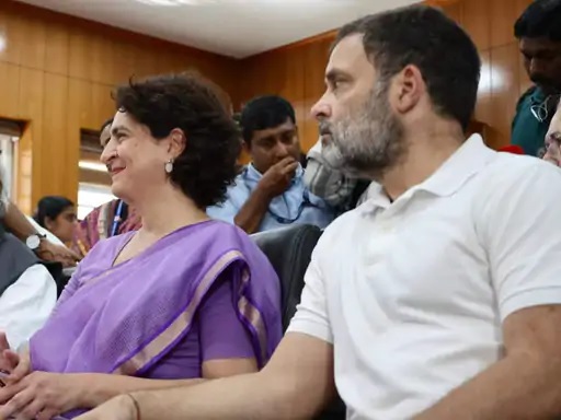 Rahul Gandhi suddenly reached Jaipur with Priyanka Gandhi Rahul Gandhi suddenly reached Jaipur with Priyanka Gandhi