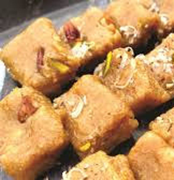 मूंगफली की बर्फी