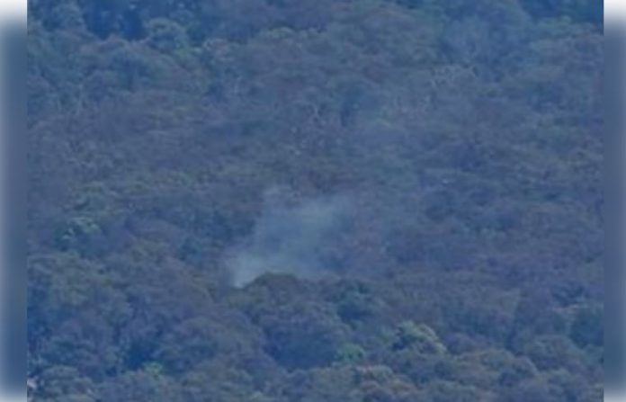 Two planes collide in Sydney, three dead Two planes collide in Sydney, three dead