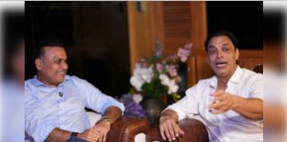 Shoaib Akhtar and Virender Sehwag