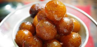 गुलाब जामुन