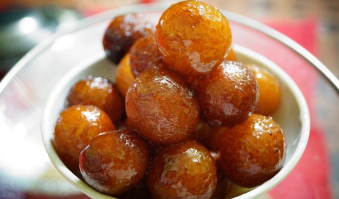 गुलाब जामुन गुलाब जामुन