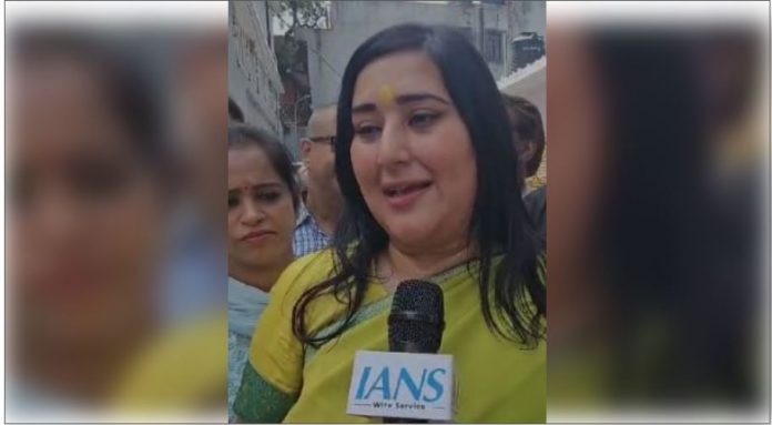 Bansuri Swaraj Bansuri Swaraj