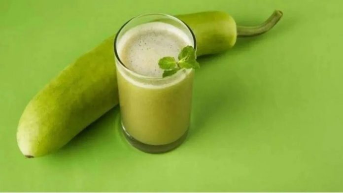 लौकी का जूस लौकी का जूस