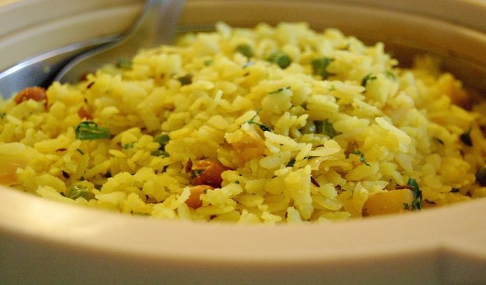 पोहे वाली नमकीन पोहे वाली नमकीन