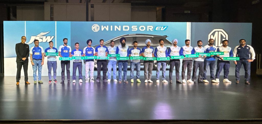 25 Indian medal winners honored with MG Windsor at Olympics 2024